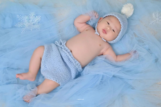 梨树县宝宝眼睛肿是什么原因